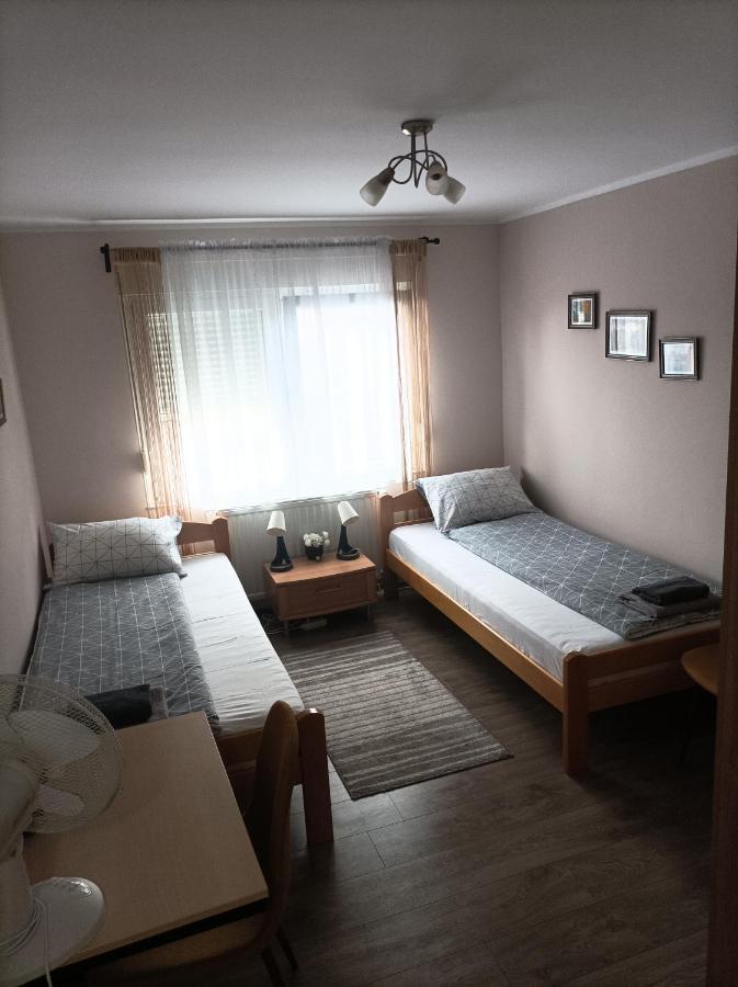 Ariana Apartman Kragujevac Ngoại thất bức ảnh