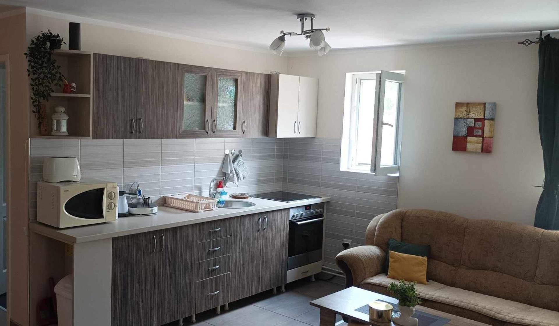 Ariana Apartman Kragujevac Ngoại thất bức ảnh